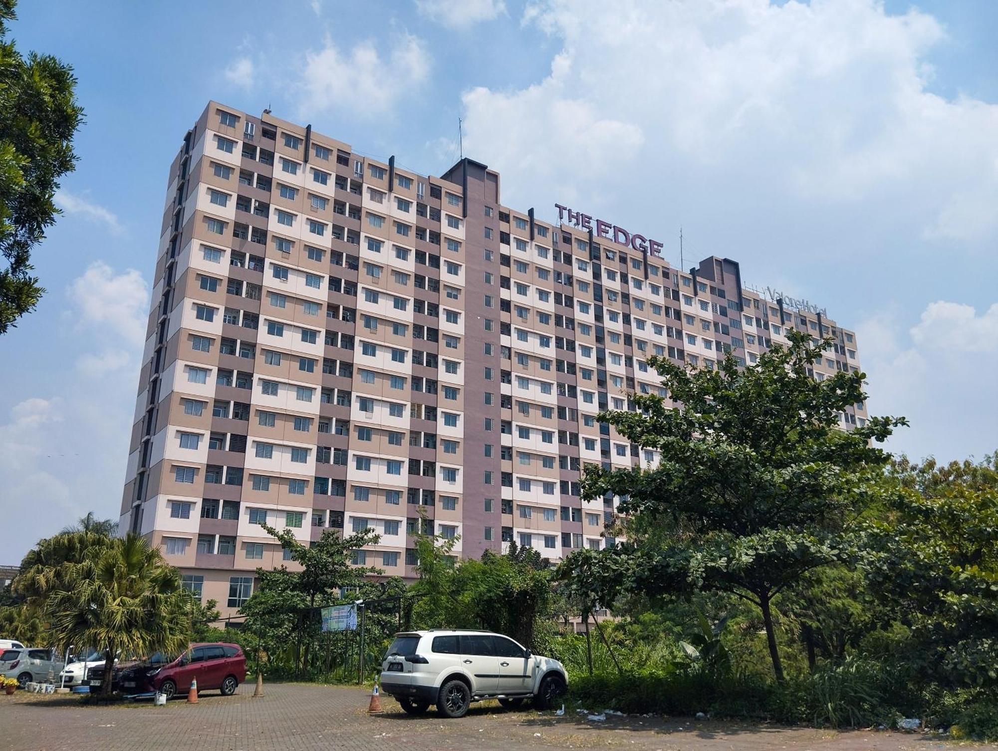Choice 2br At The Edge By Travelio Apartemen